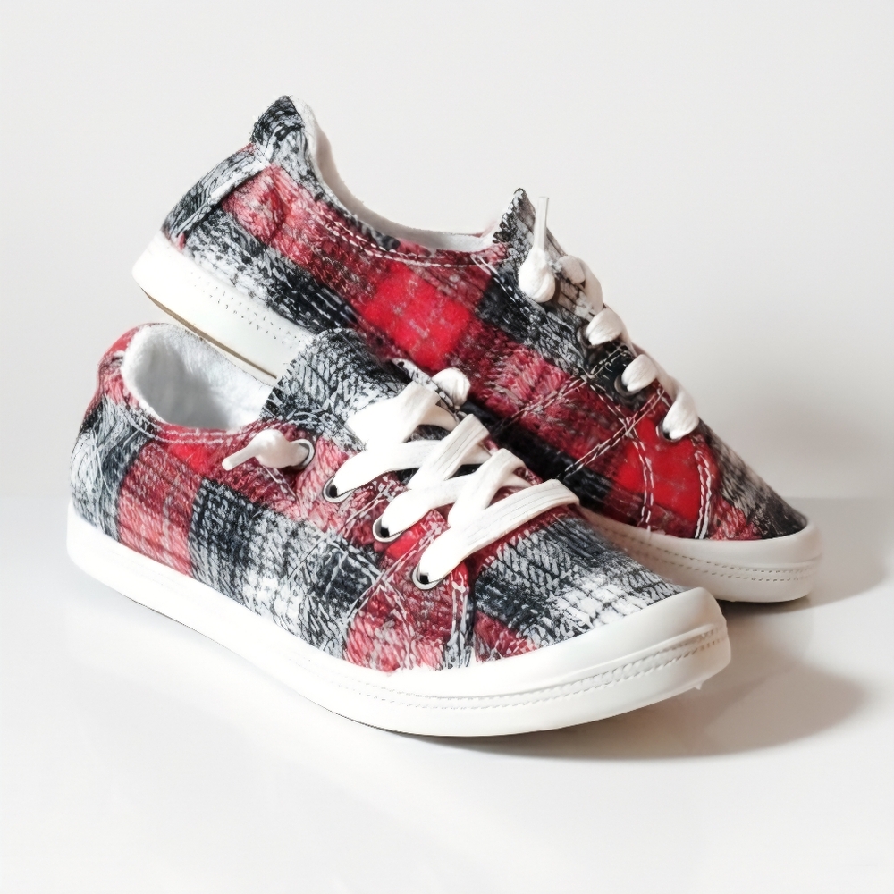 Forever Link Size 5 NEW Flannel Sneakers Red Grey Plaid Memory Foam Slip-On